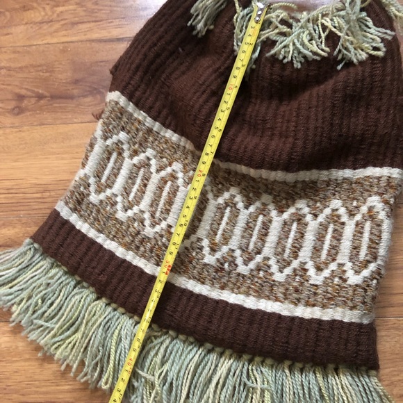 The Weirdest Awesomest Handmade Wool Bag Ever - Picture 4 of 8